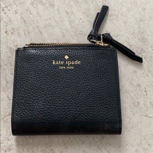 Kate Spade pebbled leather wallet